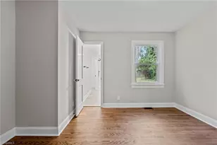 2518 Timber Ln, Greensboro, NC 27408 - Photo 13