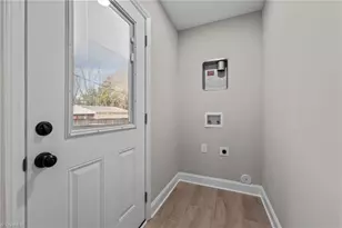 2518 Timber Ln, Greensboro, NC 27408 - Photo 11