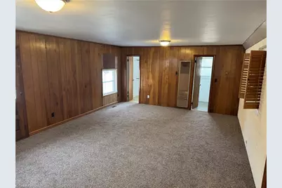 12 Hawthorne Lane, Lexington, NC 27295 - Photo 9