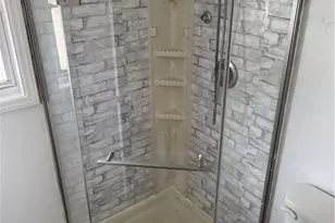 12 Hawthorne Ln, Lexington, NC 27295 - Photo 3