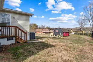 113 Hardy St, Jonesville, NC 28642 - Photo 23