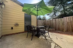 1103 Summer Pl, Greensboro, NC 27410 - Photo 7