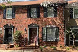 1103 Summer Pl, Greensboro, NC 27410 - Photo 3