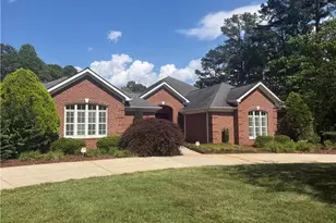 2650 Fox Ridge Rd, Asheboro, NC 27205 - Photo 1