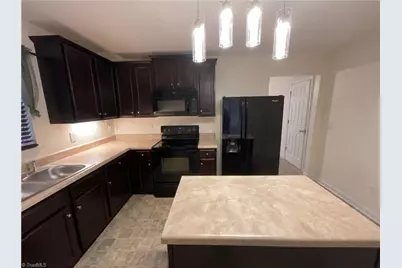 510 Carter Ridge Drive, Reidsville, NC 27320 - Photo 9