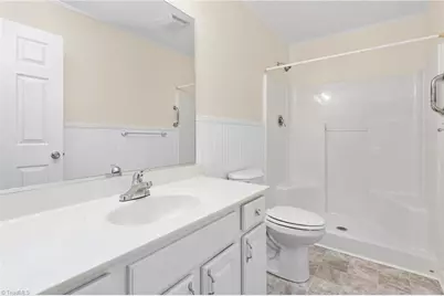 305 Glen Gate Circle, Kernersville, NC 27284 - Photo 9