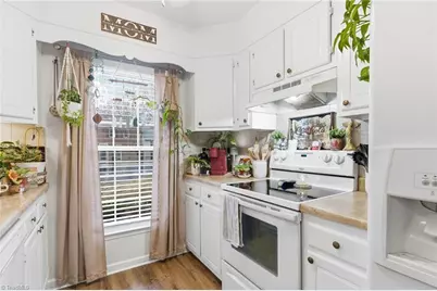 3949 Valley Court #C, Winston-Salem, NC 27106 - Photo 15