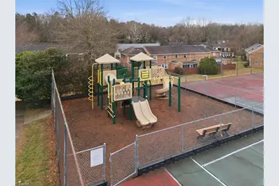 3949 Valley Court #C, Winston-Salem, NC 27106 - Photo 37