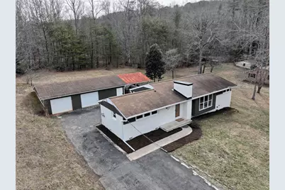 357 Town N Country Drive, Wilkesboro, NC 28697 - Photo 47