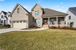 3901 Tee Island Ct, Greensboro, NC 27407 - Photo 3