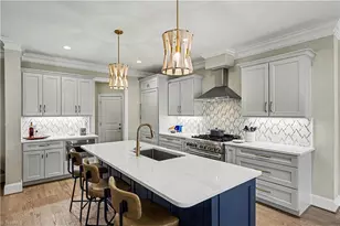 3901 Tee Island Ct, Greensboro, NC 27407 - Photo 11