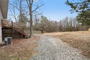 520 James Rd, High Point, NC 27265 - Photo 21