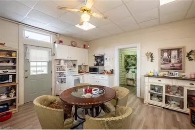 519 Maple Street, Mount Airy, NC 27030 - Photo 15