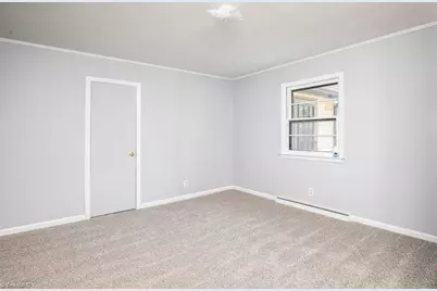 1616 Lucas Avenue, Greensboro, NC 27405 - Photo 9