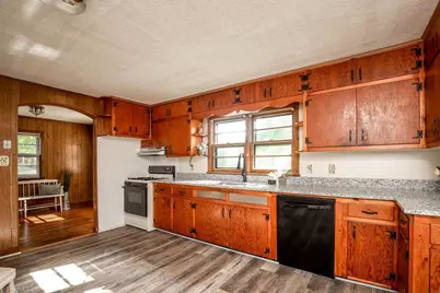 1616 Lucas Avenue, Greensboro, NC 27405 - Photo 7