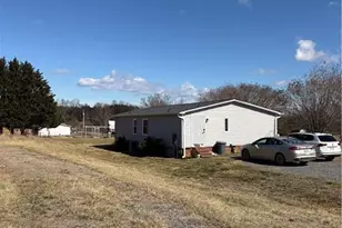 1063 Pell Rd, Westfield, NC 27053 - Photo 3