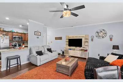 2606 Pennoak Way #C, Greensboro, NC 27407 - Photo 7