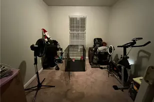 3105 Leo Dr, Greensboro, NC 27405 - Photo 7