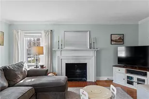 818 Gales Ave, Winston-Salem, NC 27103 - Photo 9