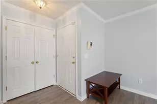 212 Mill Pond Dr, Winston-Salem, NC 27106 - Photo 5