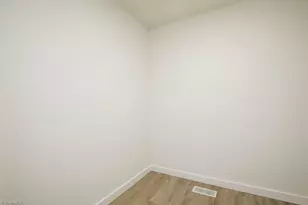 627 Beech Dr, Lexington, NC 27292 - Photo 11