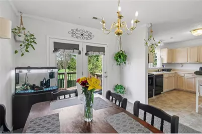 3904 Riverdale Drive, Greensboro, NC 27406 - Photo 17