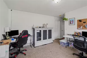 3904 Riverdale Dr, Greensboro, NC 27406 - Photo 13