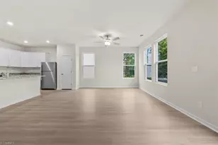 2112 Willow Gln Dr, Graham, NC 27253 - Photo 9