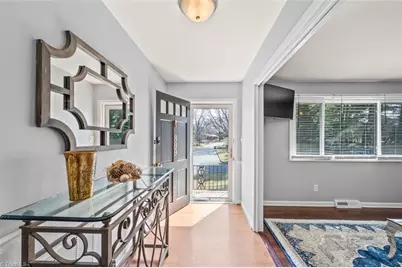 2889 Ashwood Drive, Winston-Salem, NC 27103 - Photo 3