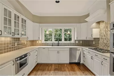 15 Graylyn Place Lane, Winston-Salem, NC 27106 - Photo 13