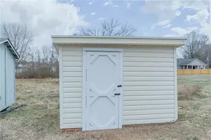 138 Elizabeth St, Lexington, NC 27295 - Photo 21