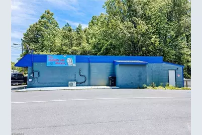 1515 Fancy Gap Road, Mount Airy, NC 27030 - Photo 3