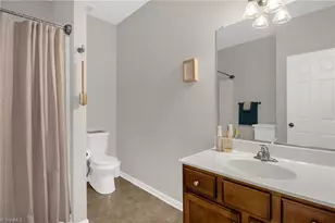 4215 Field Crossing Dr, Winston-Salem, NC 27107 - Photo 19