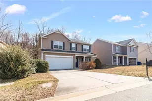 4215 Field Crossing Dr, Winston-Salem, NC 27107 - Photo 3