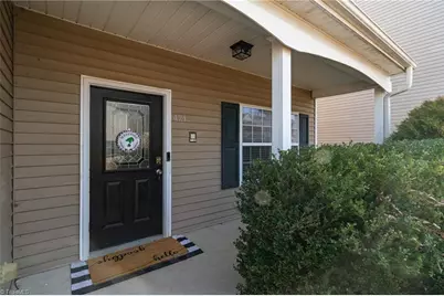 4215 Field Crossing Drive, Winston-Salem, NC 27107 - Photo 3