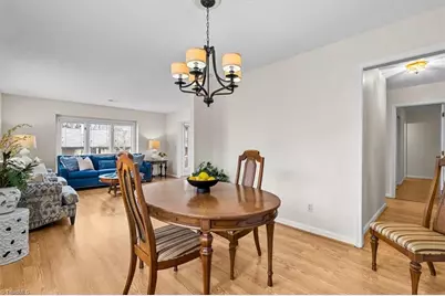 2728 Spring Bridge Trail, Greensboro, NC 27410 - Photo 9