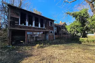 232 Burlington Ave, Gibsonville, NC 27249 - Photo 5