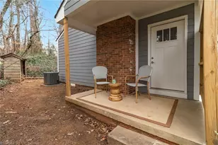 702 E Farriss Ave, High Point, NC 27262 - Photo 5