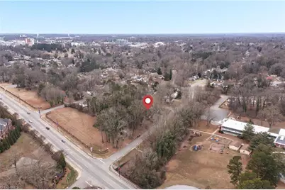 702 E Farriss Avenue, High Point, NC 27262 - Photo 35