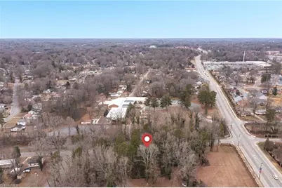 702 E Farriss Avenue, High Point, NC 27262 - Photo 33