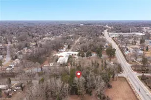 702 E Farriss Ave, High Point, NC 27262 - Photo 33