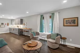 702 E Farriss Ave, High Point, NC 27262 - Photo 7