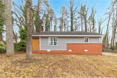 702 E Farriss Avenue, High Point, NC 27262 - Photo 1