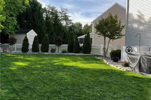 3477 Lilliefield Ln, High Point, NC 27265 - Photo 7