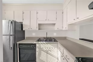 506 Carolyn Ct, Eden, NC 27288 - Photo 7