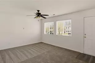 1828 Chatfield Dr, High Point, NC 27260 - Photo 3