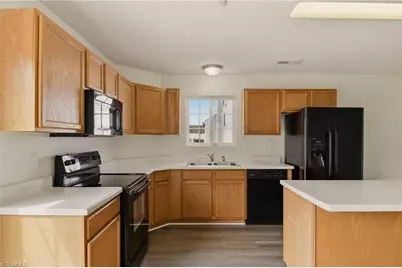 1828 Chatfield Drive, High Point, NC 27260 - Photo 11