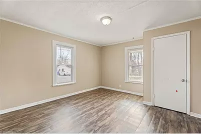 521 E 1st Street, Lexington, NC 27292 - Photo 15