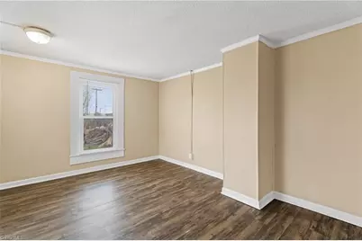 521 E 1st Street, Lexington, NC 27292 - Photo 13