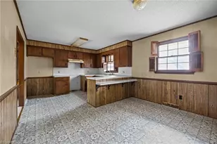 204 Hamilton Rd, Lexington, NC 27295 - Photo 15